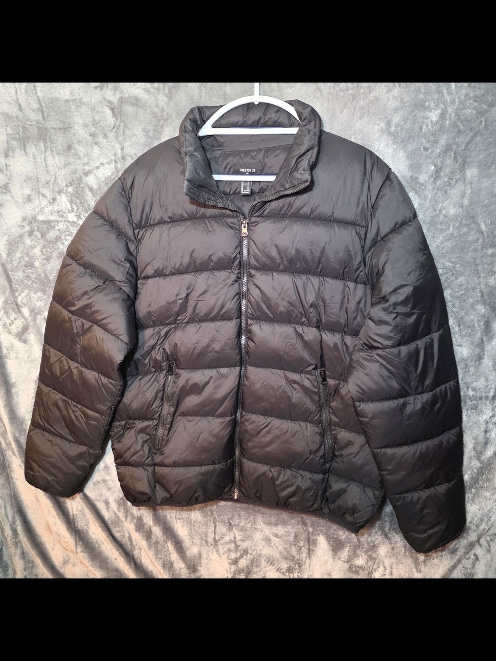 Forever 21 Men's Black Quilted Puffer Jacket